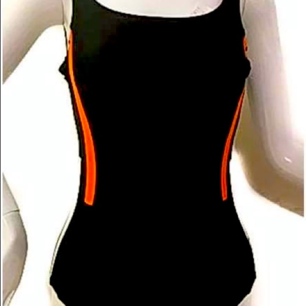 1 piece swimsuit